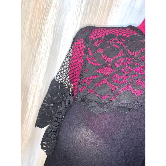 Elodie Junior's Small Black Lace Crop Top Short Sleeve Applique with Collar - Picture 5 of 8